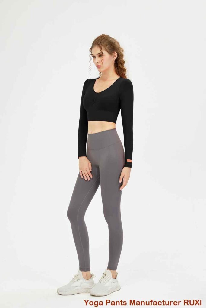 schlichte schwarze Leggings fürs Fitnessstudio Ruxi ch705