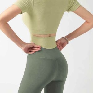 Rosafarbene Turnshorts für Damen bequem und stylisch Ruxi