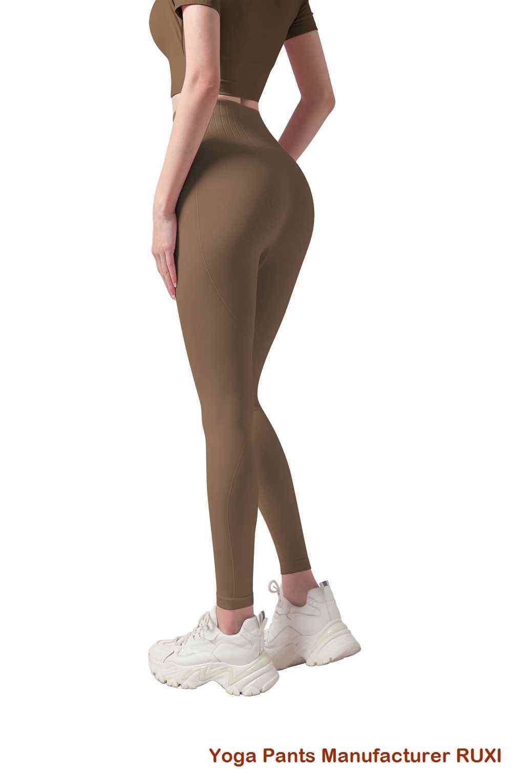 Weiße Laufshorts für Herren leicht und atmungsaktiv Ruxi Weiße Laufshorts für Herren leicht und atmungsaktiv Ruxi