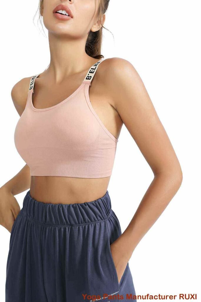 Einteiliger Yoga Bodysuit mit Shorts bequem und stilvoll