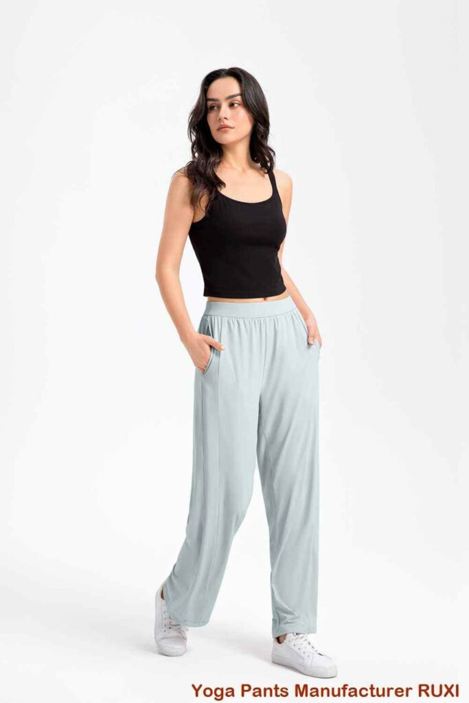 Kaufen Sie bequeme Yoga Shorts perfekt für jedes Training