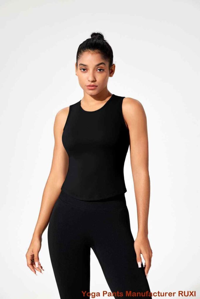 Verkürzte Yogahose mit lockerer Passform Ruxi ch3572
