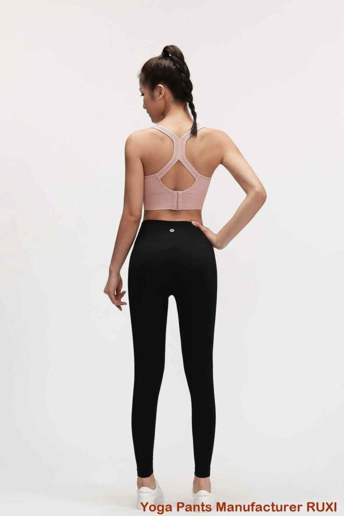 Laufshorts mit hoher Taille und Taschen Ruxi ch2734
