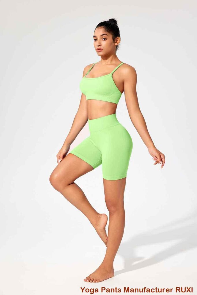 Weiße Yogahose bequem stilvoll flexibel Ruxi ch29